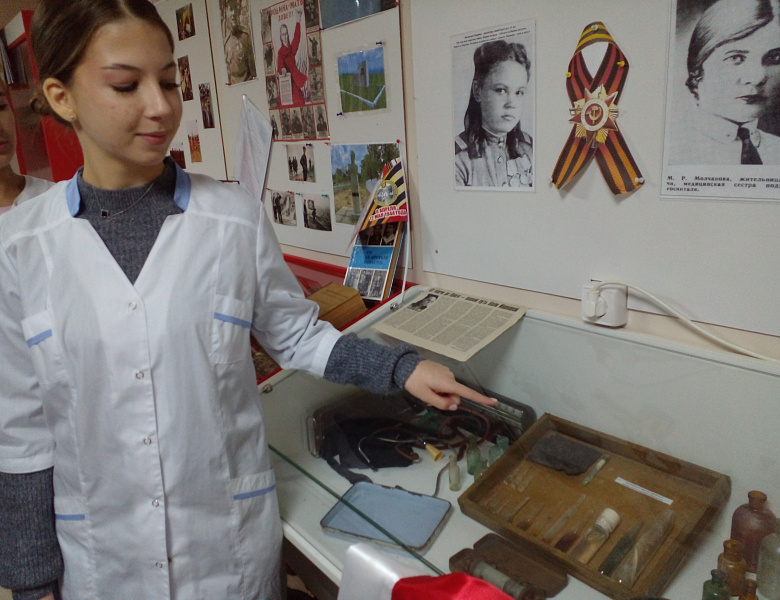 ДЕНЬ ПАМЯТИ И СЛАВЫ КРЫМСКИХ ПАРТИЗАН И ПОДПОЛЬЩИКОВ